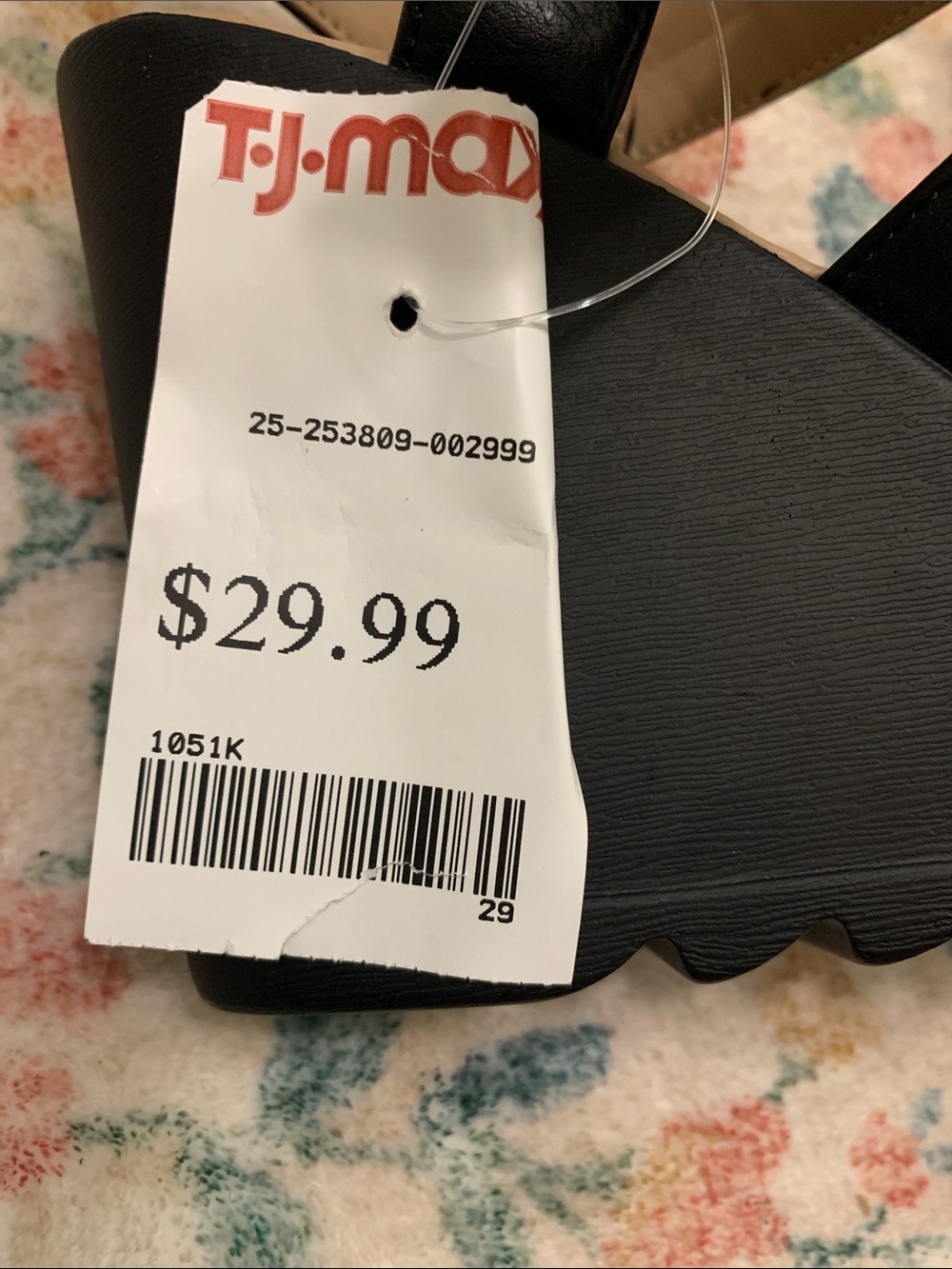 T.J.Maxx Black Triple-Strap Wedge Sandals NWT - Picture 9 of 9